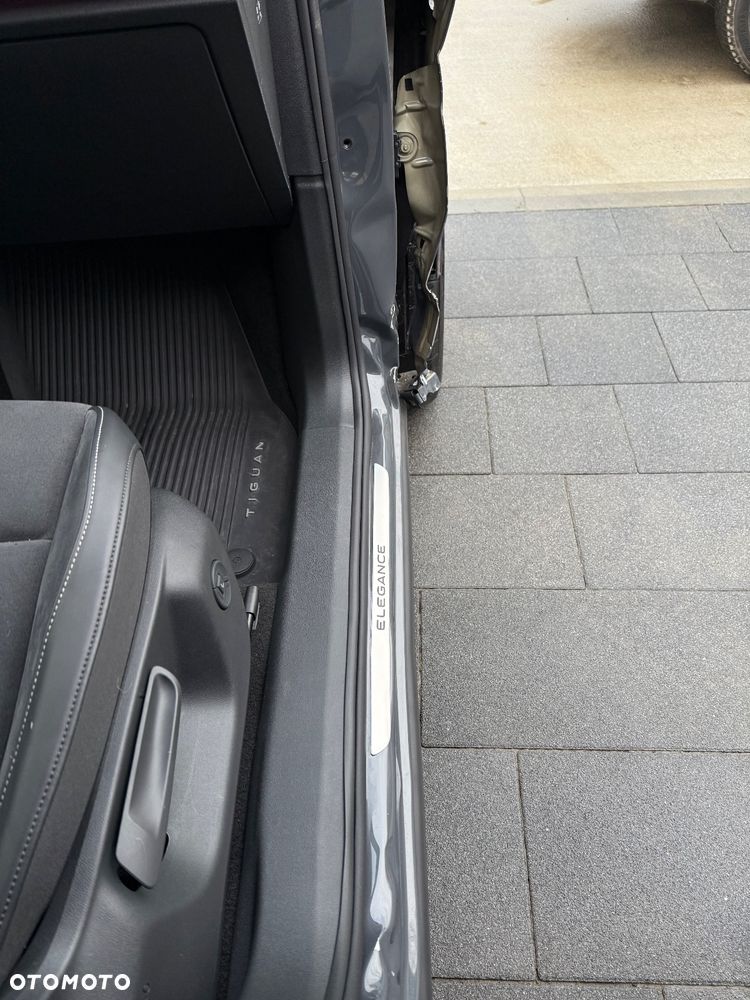 Volkswagen Tiguan 1.5 TSI EVO Elegance DSG - 29