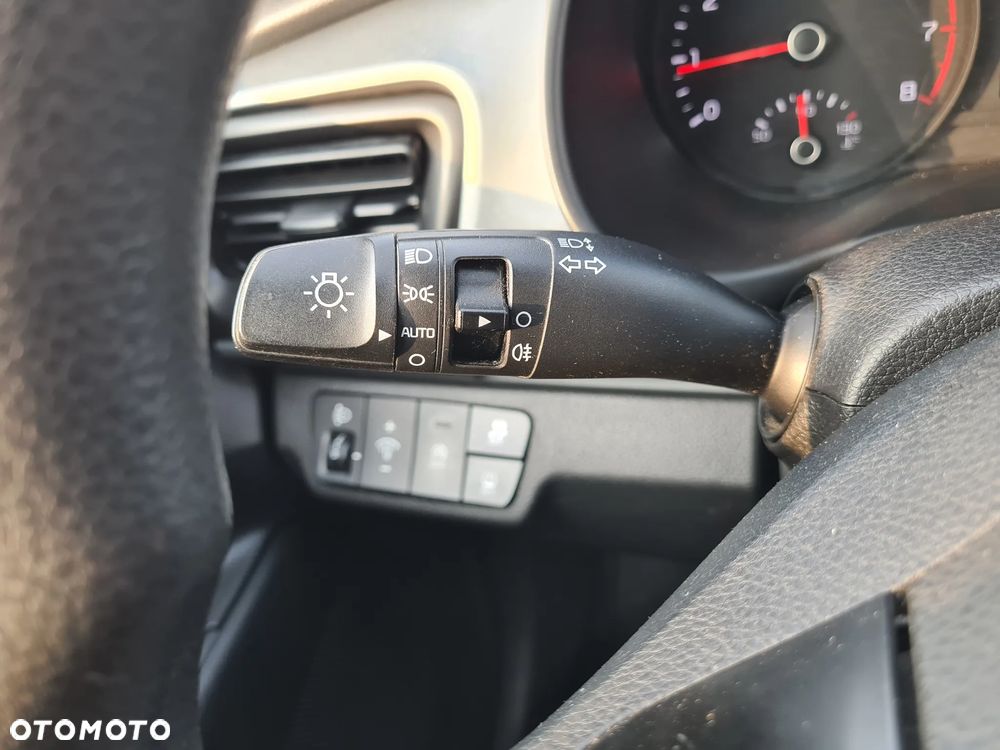 Kia Stonic 1.0 T-GDI L - 21