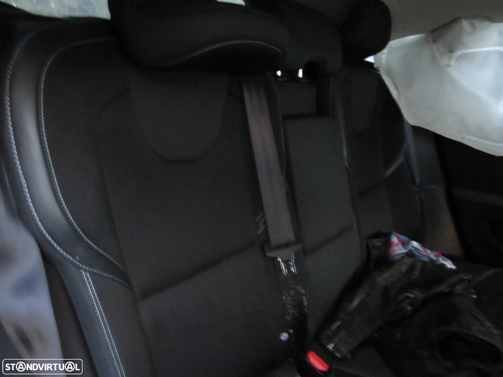 Volvo V40 1.6 D2 (114cv) de 2020 - Peças Usadas (8123) - 5