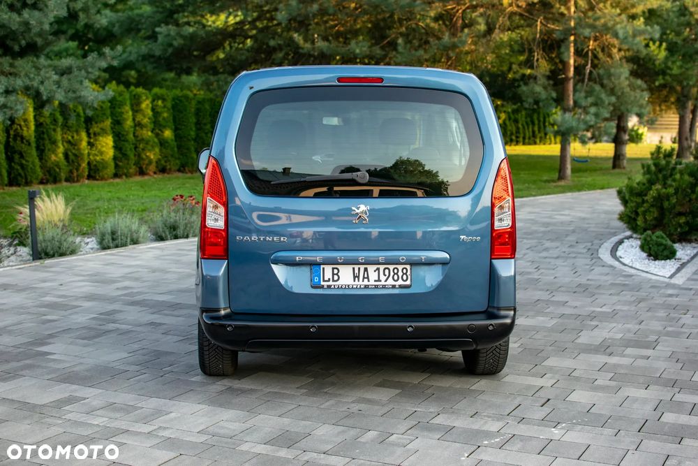 Peugeot Partner 110 Escapade - 23