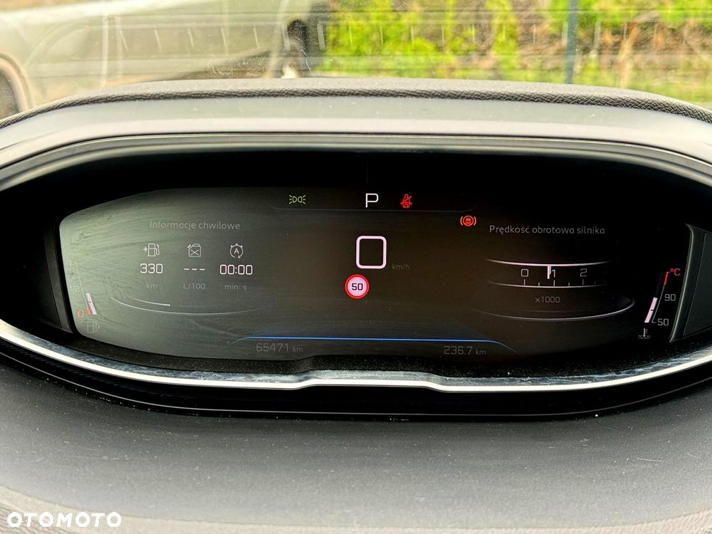 Peugeot 5008 1.5 BlueHDi Allure S&S EAT8 - 13