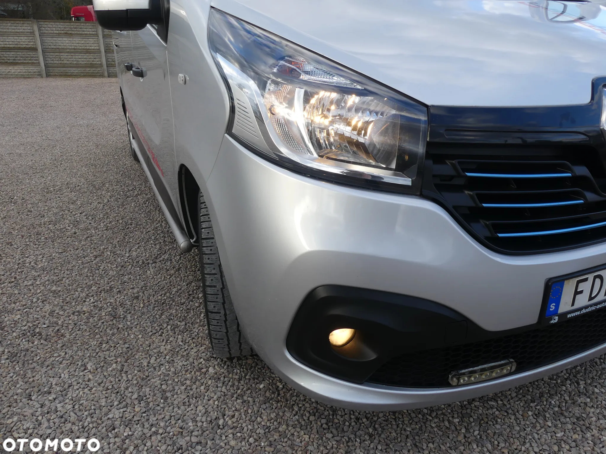 Renault TRAFIC FORMUŁA EDITION - 38
