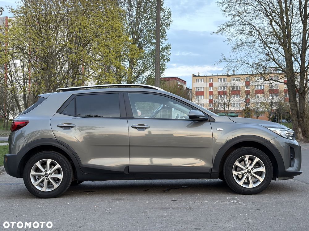 Kia Stonic 1.2 M - 8