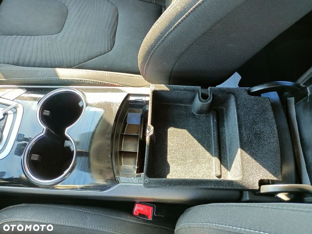 Ford S-Max 2.0 TDCi Titanium PowerShift - 18