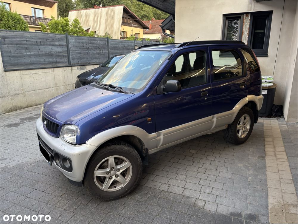 Daihatsu Terios - 1