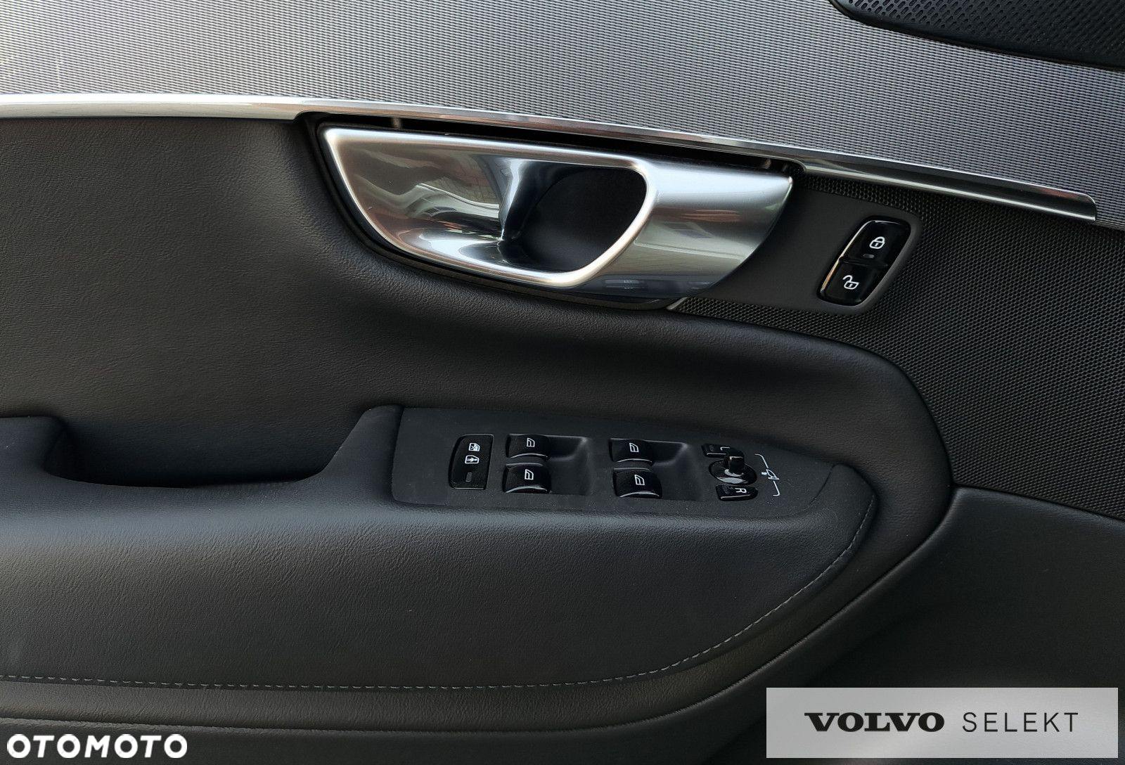 Volvo XC 90 - 30