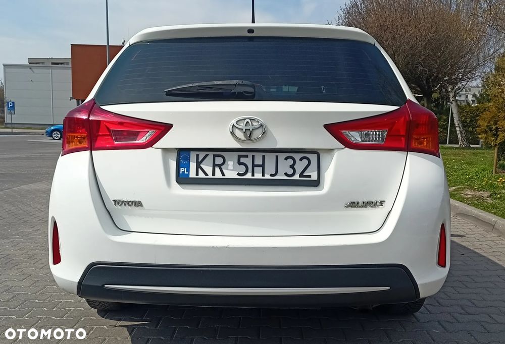 Toyota Auris 1.6 Active - 4