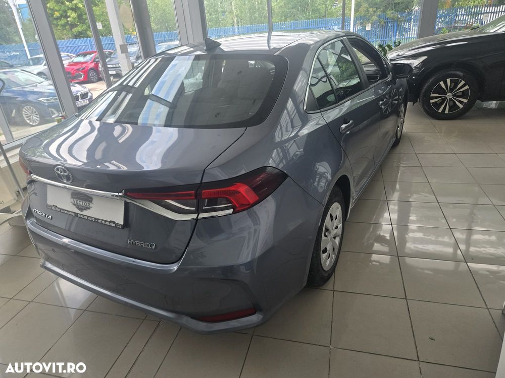 Toyota Corolla 1.8 HSD Business - 7