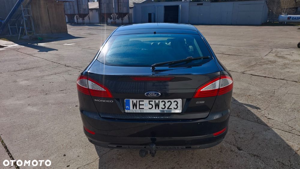 Ford Mondeo 2.3 Trend - 34