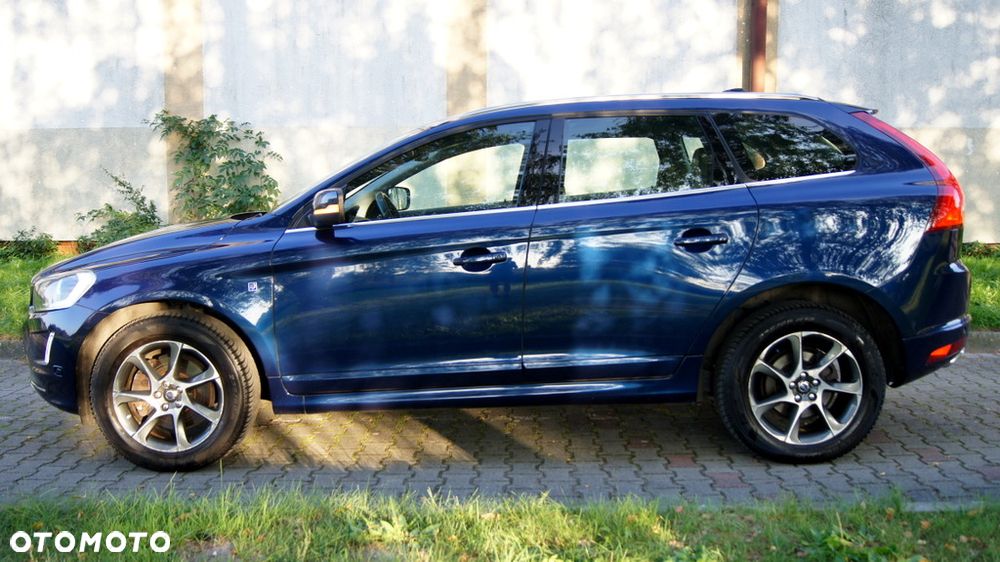 Volvo XC 60 D4 Drive-E Ocean Race - 35