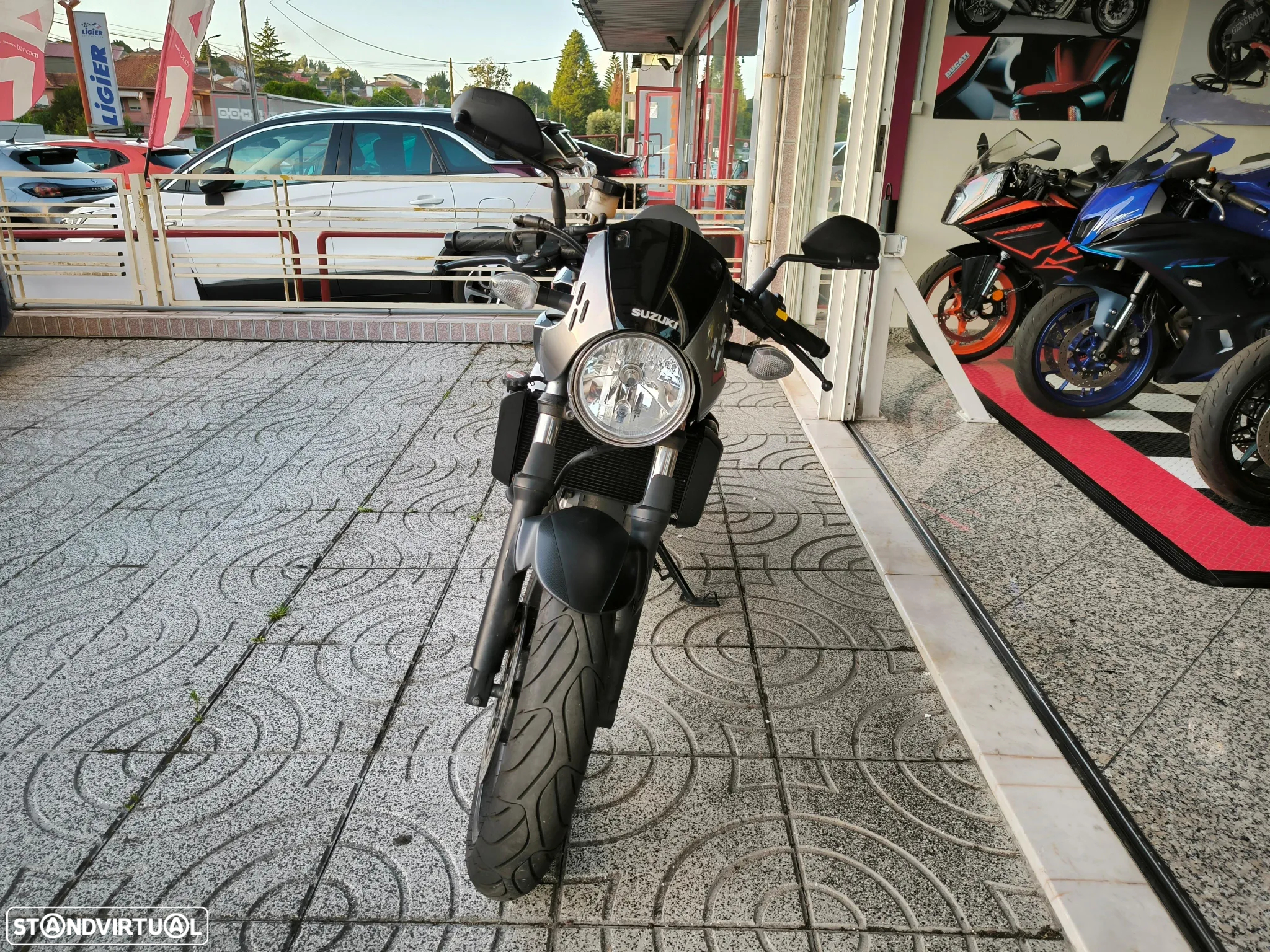 Suzuki SV 650 XA - 3