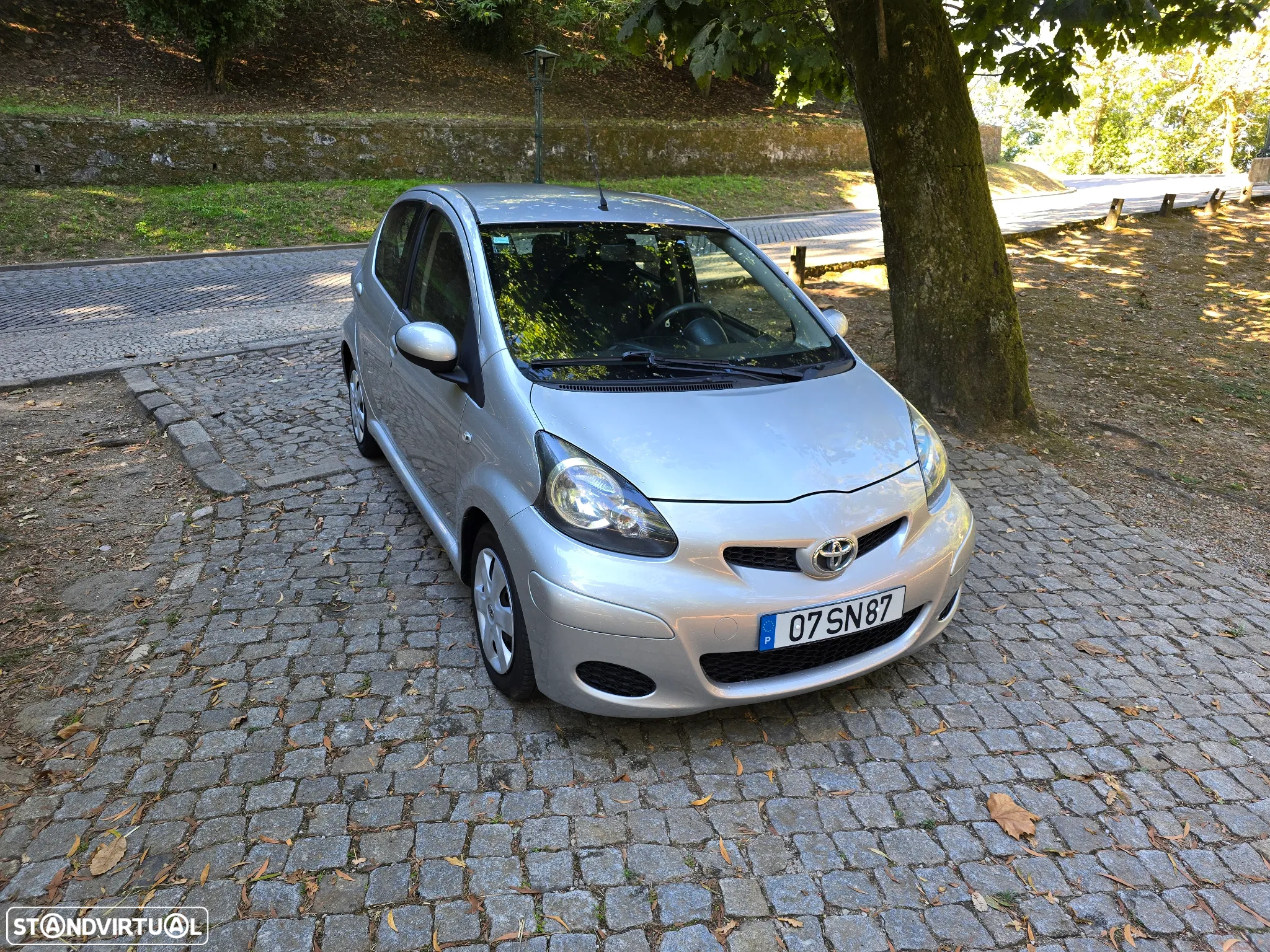 Toyota Aygo 1.0 + AC - 2