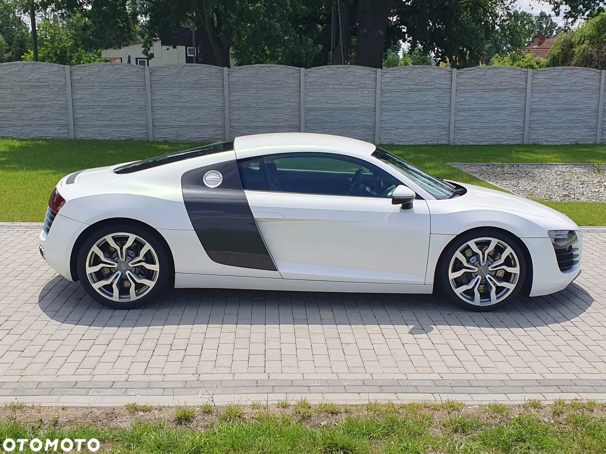Audi R8 4.2 Quattro R tronic - 10