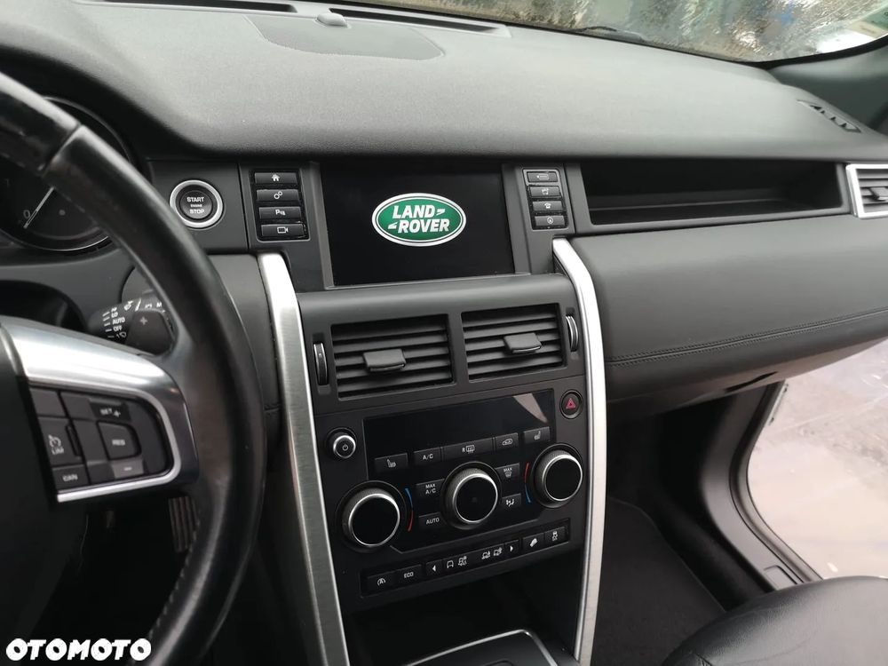 Land Rover Discovery Sport TD4 HSE Luxury - 22