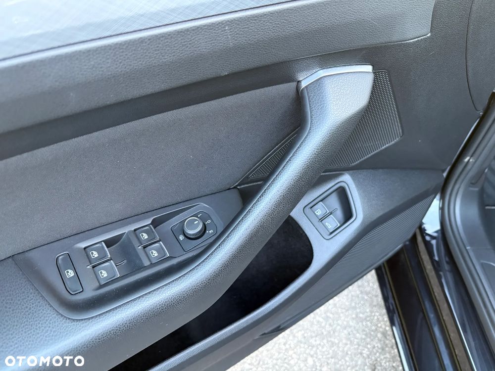 Volkswagen Passat 1.4 TSI Plug-In Hybrid GTE DSG - 12
