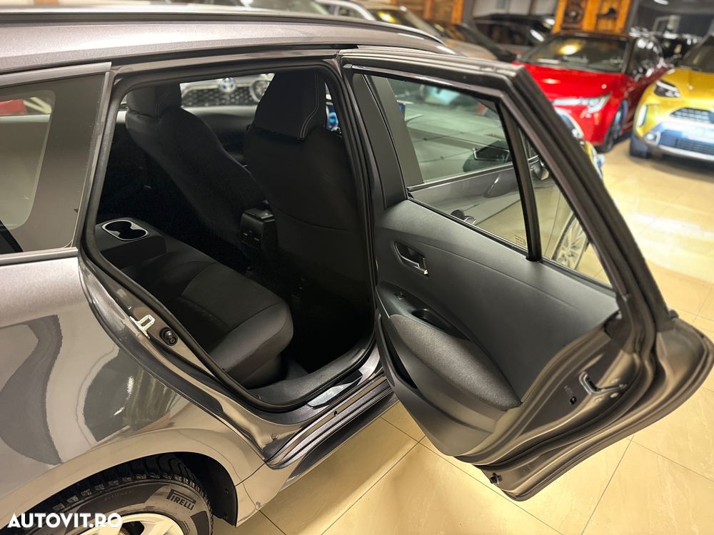 Toyota Corolla 1.8 Lounge - 12