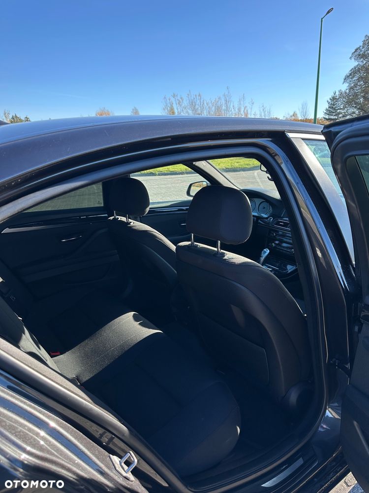 BMW Seria 5 - 25