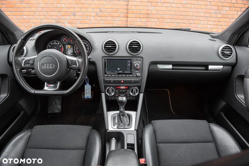 Audi A3 Sportback 2.0 TFSI S line Sportpaket plus - 29