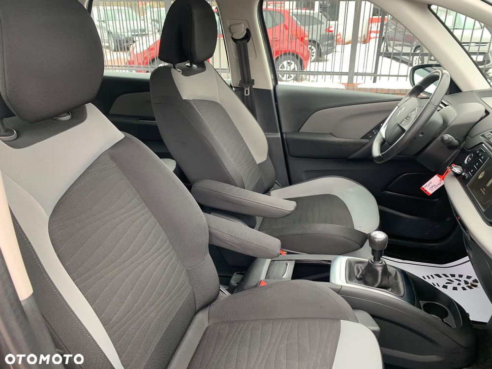 Citroën C4 Picasso PureTech 130 Stop&Start SELECTION - 28