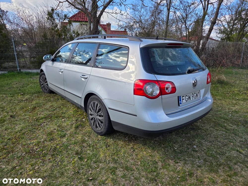 Volkswagen Passat 2.0 TDI Highline DSG - 5
