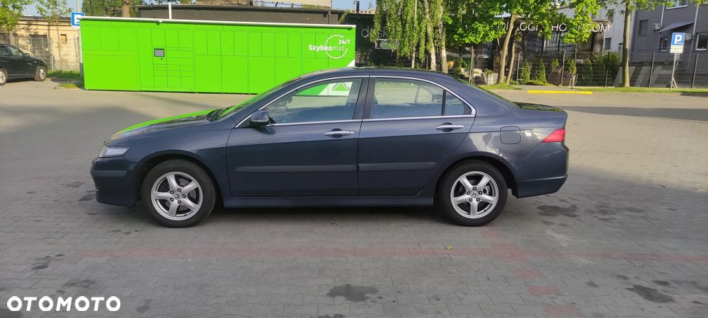 Honda Accord 2.0 Executive - 9