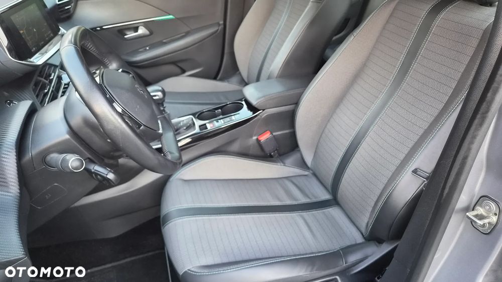 Peugeot 208 PureTech 100 Allure - 13