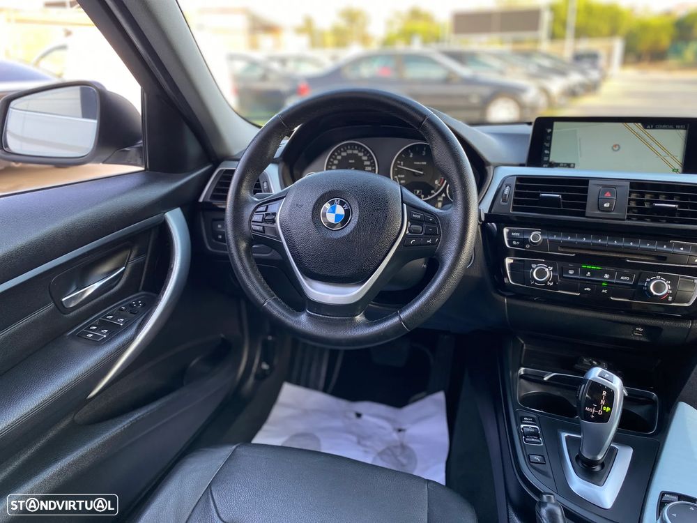 BMW 320 d Touring xDrive Line Sport Auto - 20