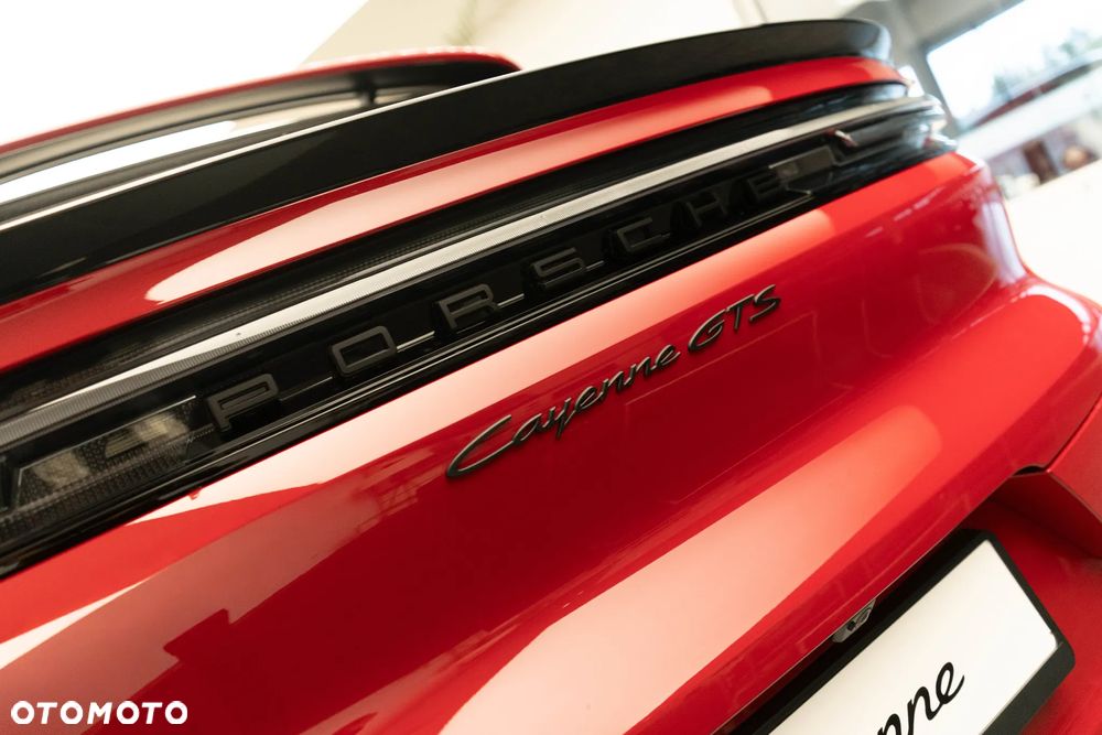 Porsche Cayenne - 36