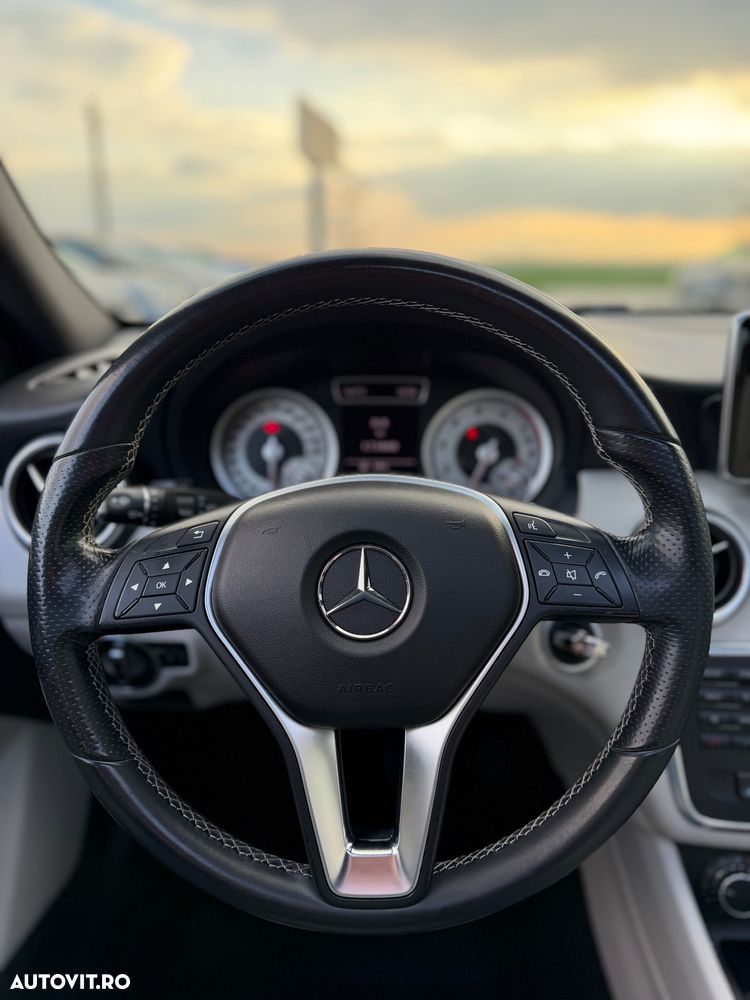 Mercedes-Benz A 180 - 11