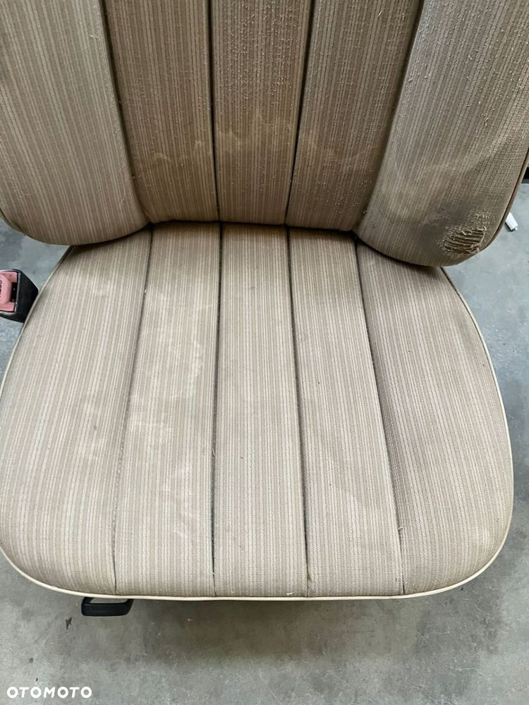 FOTEL LEWY KIEROWCY SIEDZENIE MERCEDES W124 BEŻOWY - 2