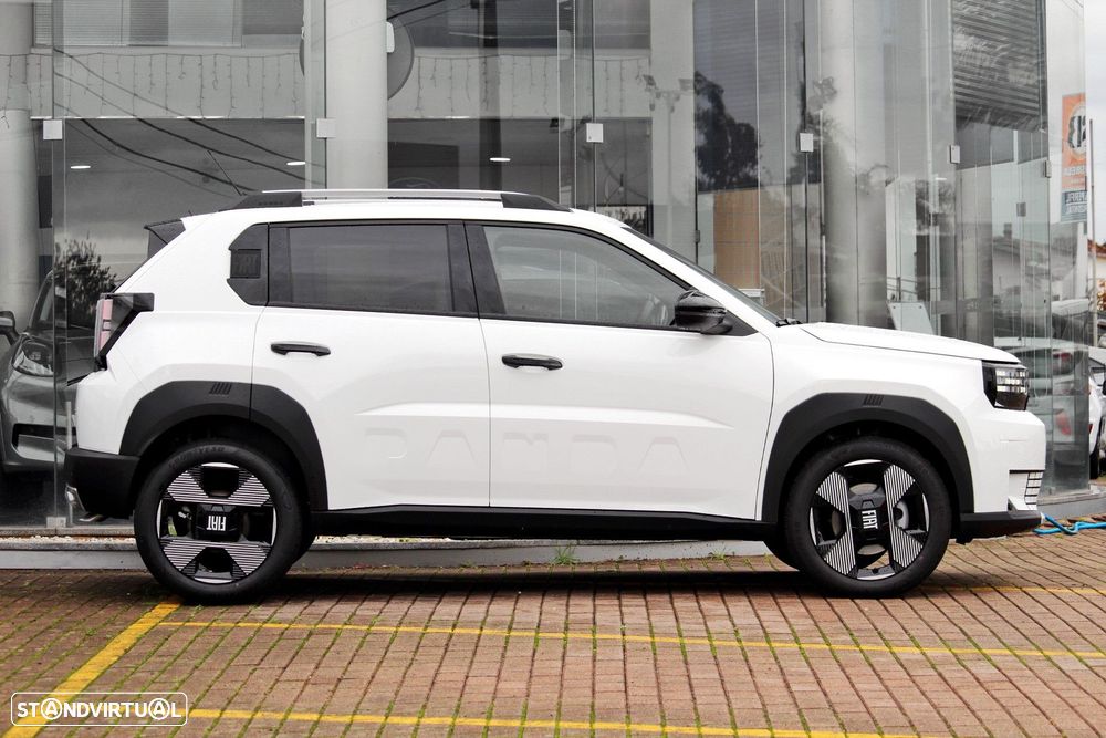 Fiat Grande Panda - 10