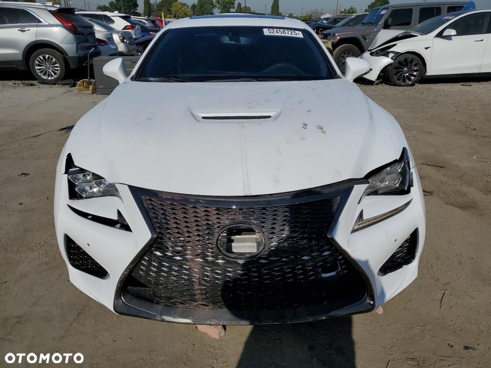 Lexus RC - 5