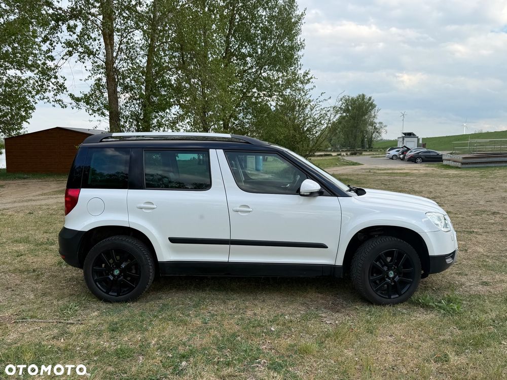 Skoda Yeti 2.0 TDI DSG 4x4 Elegance PLUS EDITION - 8