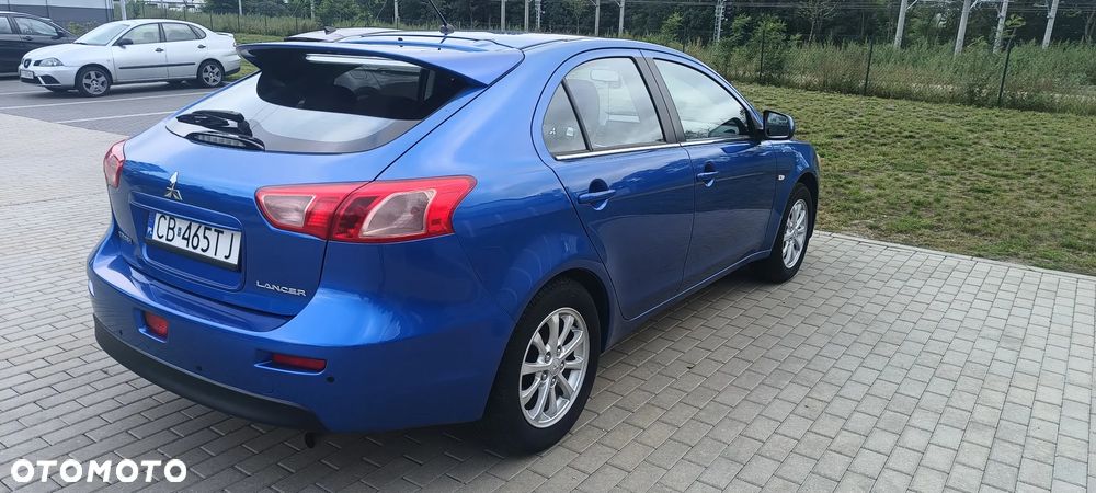 Mitsubishi Lancer 1.6 Inform - 3