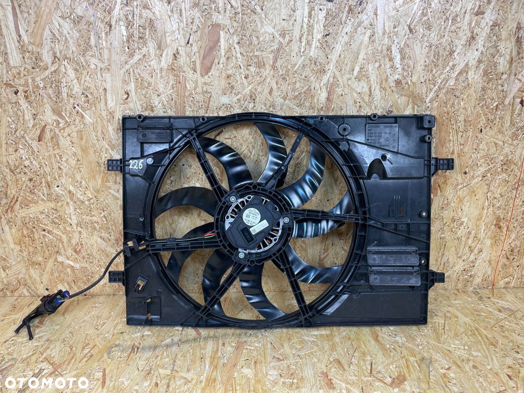 WENTYLATOR CHŁODNIC OBUDOWA VW GOLF VIII 2.0 TSI 5WA121205 5WA959455J 2019- - 1