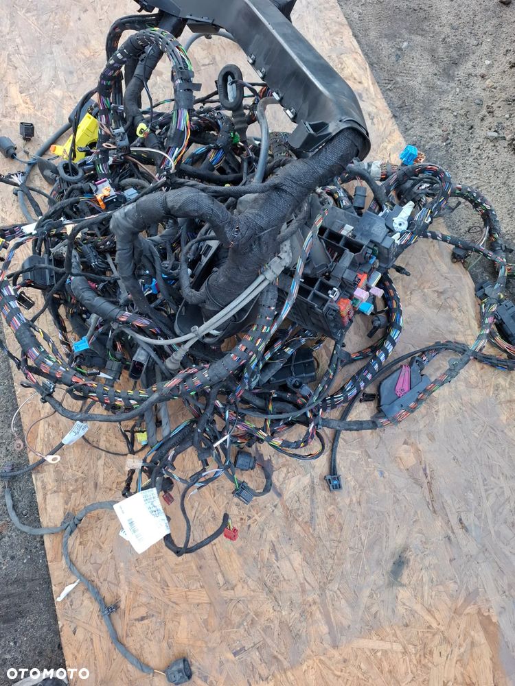 SKODA SUPERB III laurin & klement INSTALACJA WNĘTRZA WIĄZKA KABINY - 2