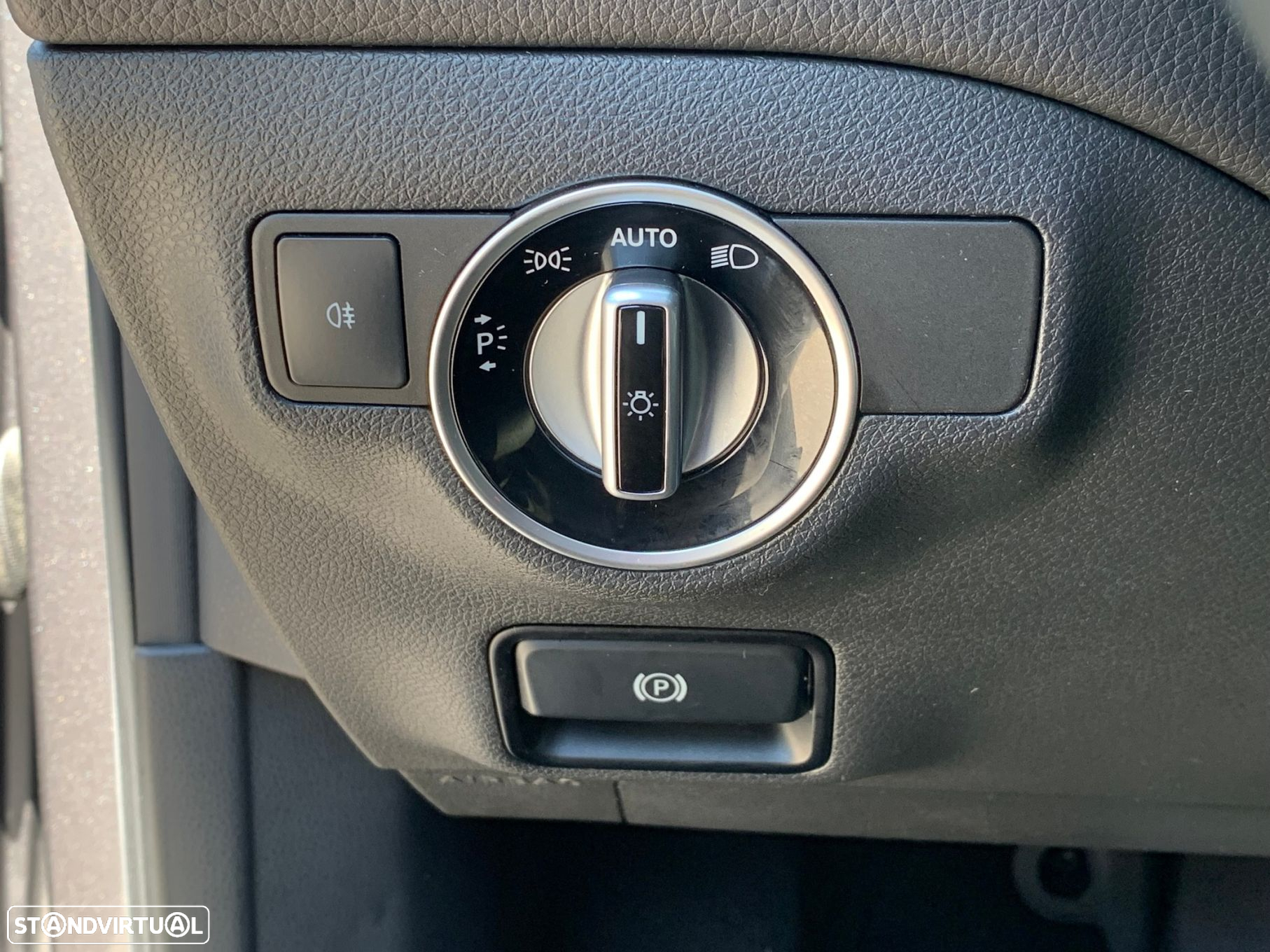 Mercedes-Benz GLA 220 CDi AMG Line 4-Matic - 36