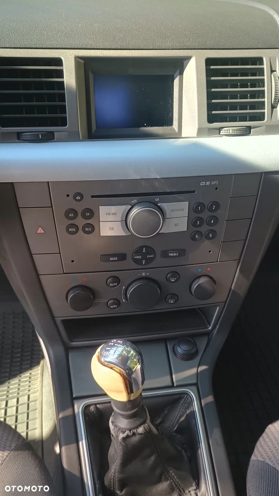 Opel Vectra 1.8 - 10