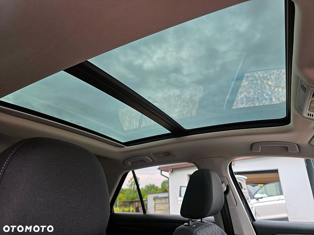 Volkswagen T-Roc 1.5 TSI ACT OPF IQ.DRIVE - 33