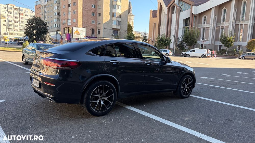 Mercedes-Benz GLC - 7