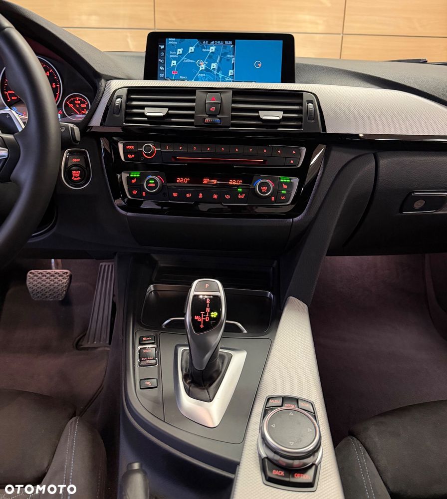 BMW Seria 3 320d xDrive M Sport sport - 14