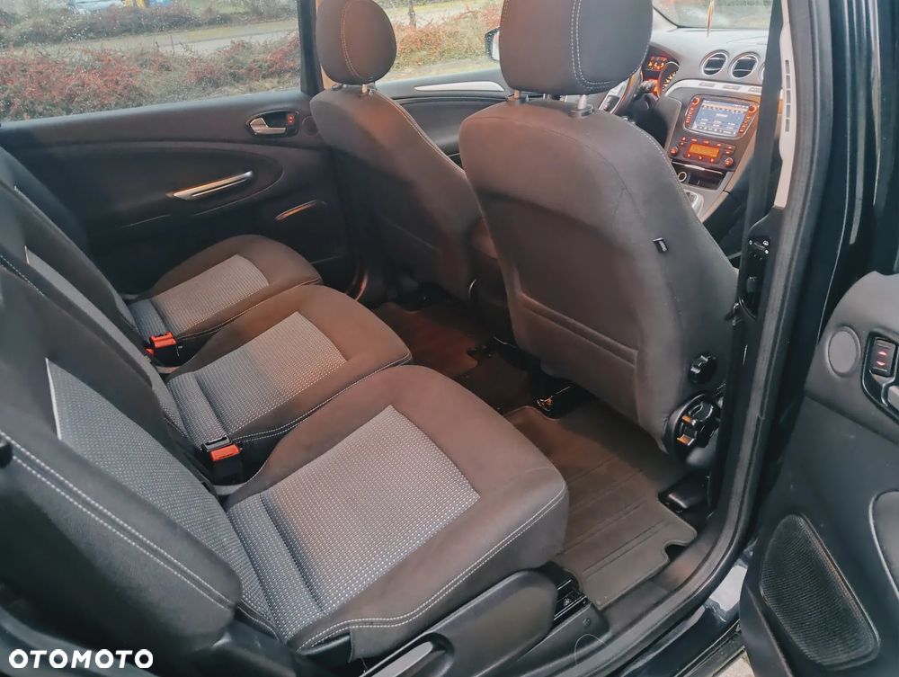 Ford S-Max 2.0 TDCi Trend - 17