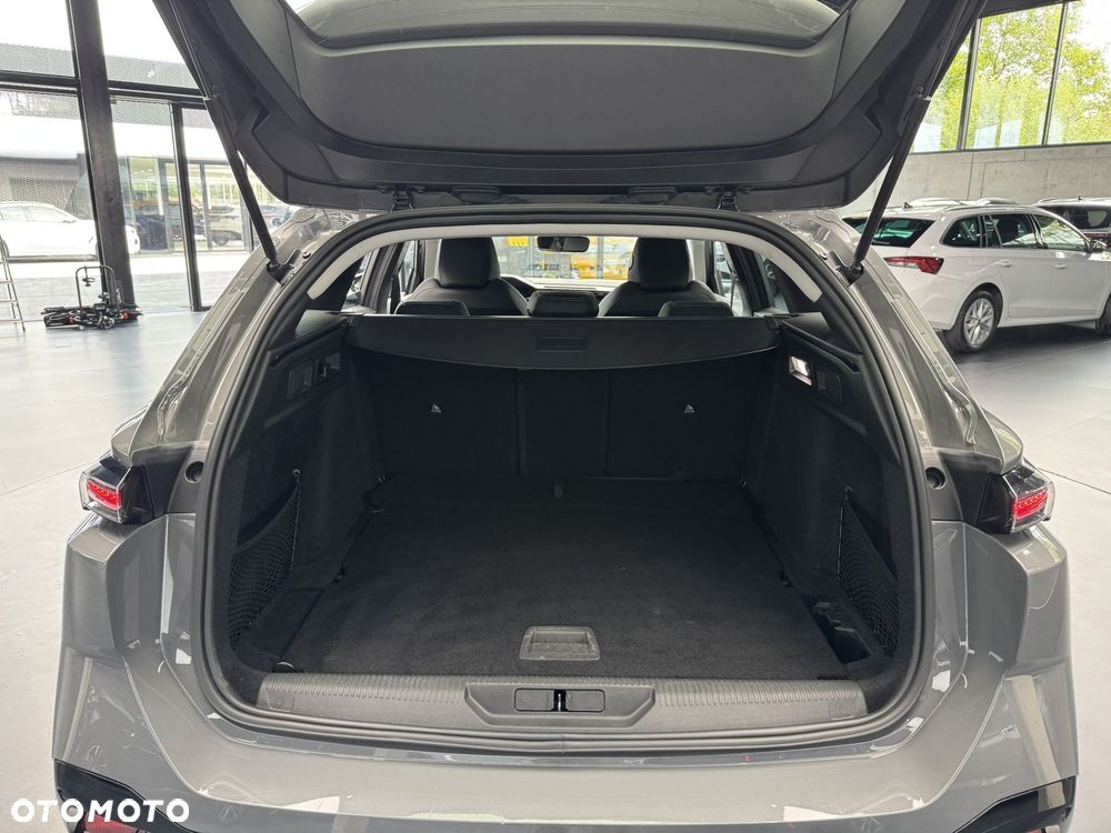 Peugeot 308 1.5 BlueHDi Allure Pack S&S EAT8 - 19
