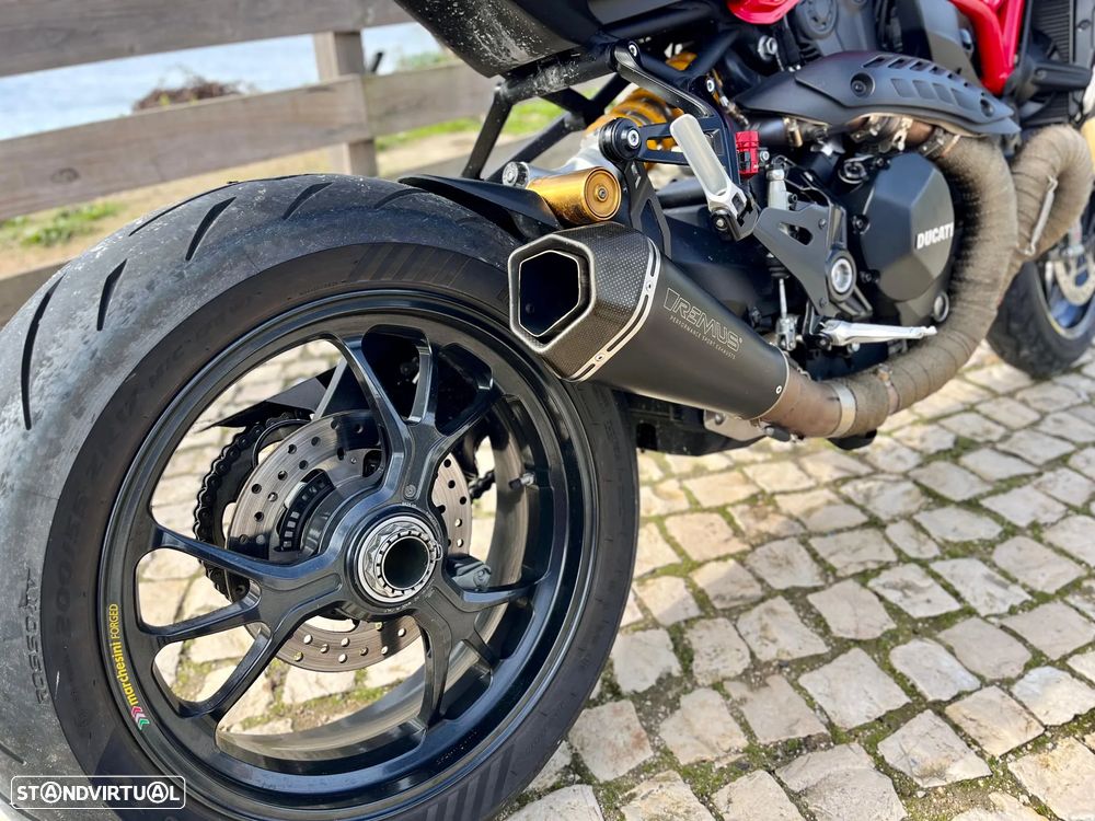 Ducati Monster Monster 1200R - 6