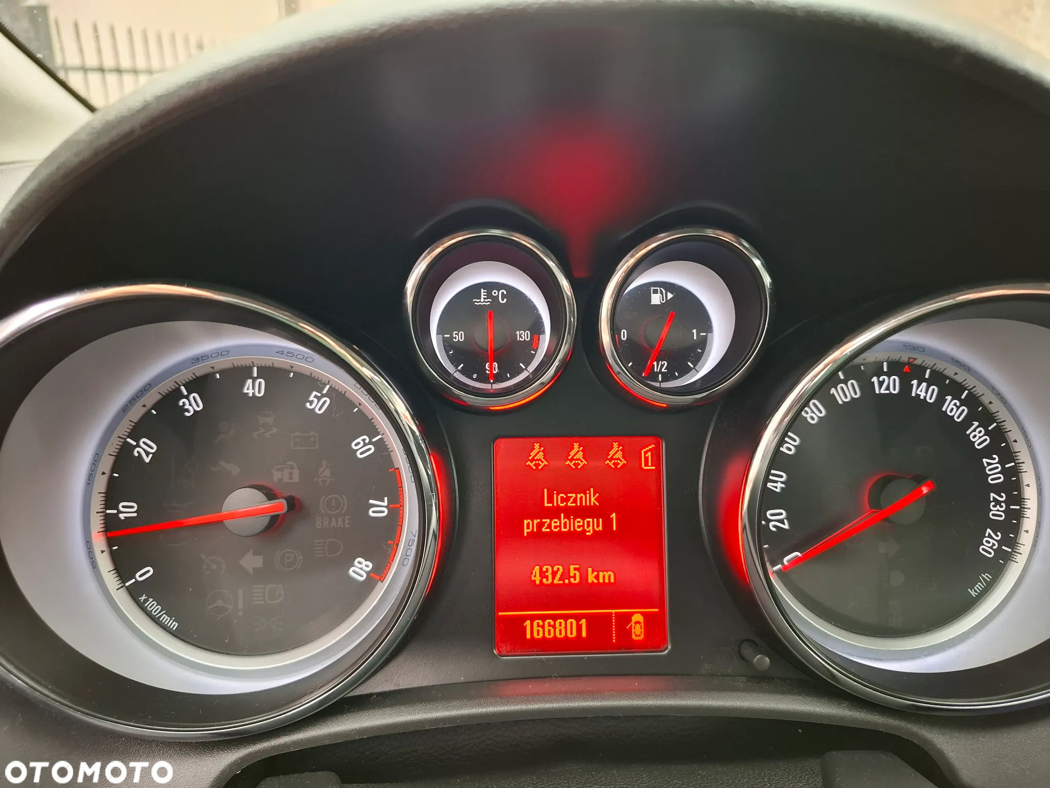 Opel Astra IV 1.4 T Sport - 10