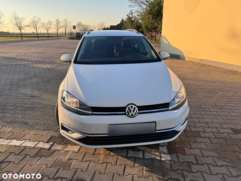 Volkswagen Golf 1.6 TDI SCR DSG Comfortline - 5