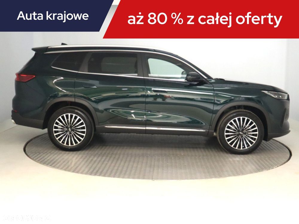 Chery Tiggo 8 - 8