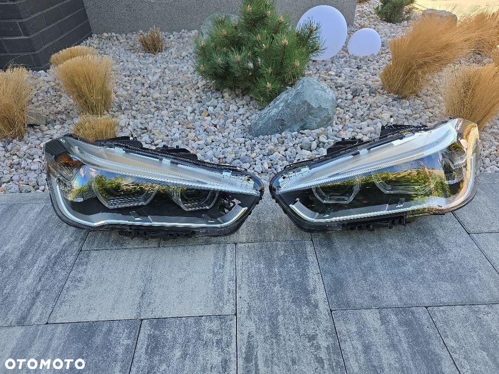 BMW X1 F48 Lampy przód Full Led Dynamic 7428735-08 7193708-03 Na Wentylator - 2