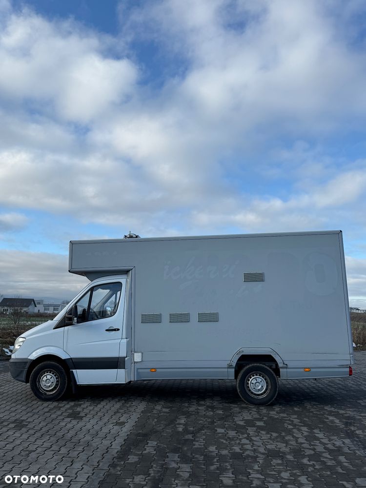 Mercedes-Benz Sprinter - 6