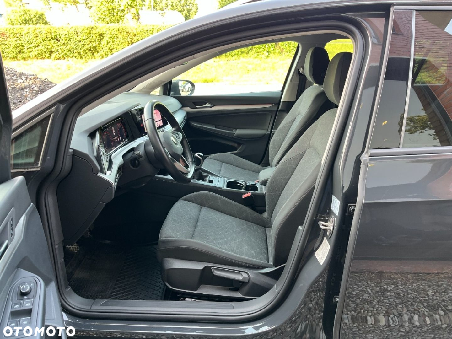 Volkswagen Golf Variant 2.0 TDI SCR Goal - 23